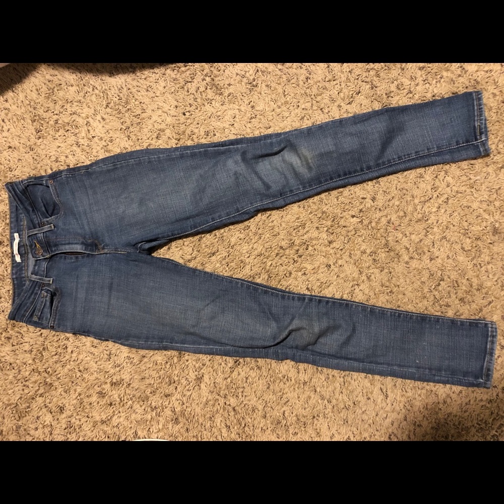 Levi’s 721 High Rise 26